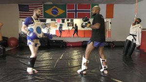 The Pro Fighter With the MOST Back Kick KOs _ Here's How He Does It!.mp4