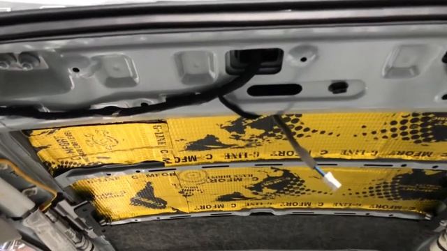 Делаем шумку KIA CEED. Полностью готовый авто теперь будет радовать владельца в любых условиях смотреть онлайн