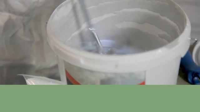 Нанесение полиметиометакрилатного гидроизоляционного материала Апикор ПМ на бетонное основание