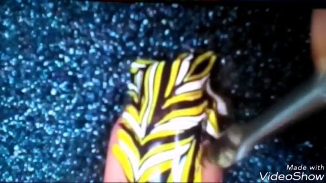 Необычный маникюр . смотреть онлайн