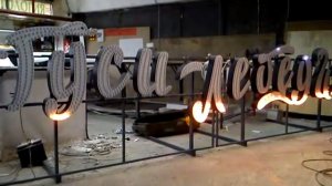 СВЕТОДИОДНАЯ РЕКЛАМА ОТКРЫТЫМИ ДИОДАМИ ИЗГОТОВЛЕНИЕ