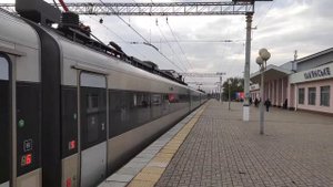 HRCS2 -010 ,Прибытие и отправление поезда 731 Запорожье-Киев по станции Каменское