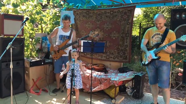 Раз ладошка два ладошка смотреть онлайн