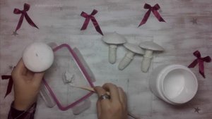 TUTORIAL: Paper mache mushrooms(Christmas ornaments) || Грибы из папье-маше (ёлочные игрушки)