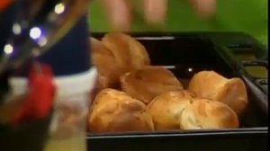 Башня из профитролей   Александр Селезнев  Сладкие истории 2011