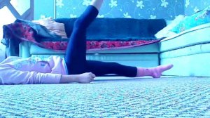 Второй раздел гимнастика учимся делать шпагат