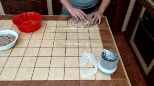 Куриный рулет с грибами и маслинами. Вкуснее любой магазинной колбасы.