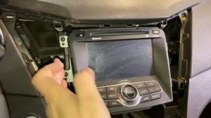Hyundai Sonata как снять штатное головное устройство (магнитолу)/ how to remove the OEM head unit