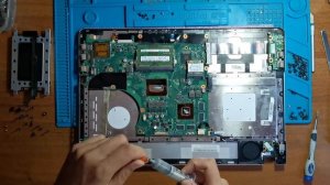 Ноутбук ASUS N56J Разбор и обслуживание