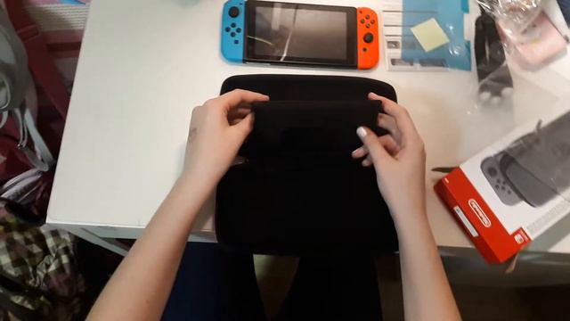 Распаковка чехла для Nintendo Switch. Моя прелесть не будет царапатся)) смотреть онлайн