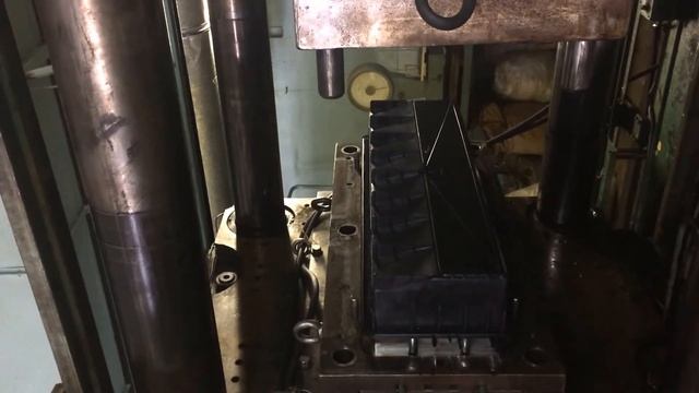 Копия видео "производство Формы для бордюров и тротуарной плитки" смотреть онлайн