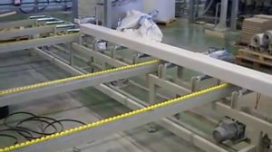 Приемный, приводной роликовый транспортер со сбрасывателем в буферную зону.