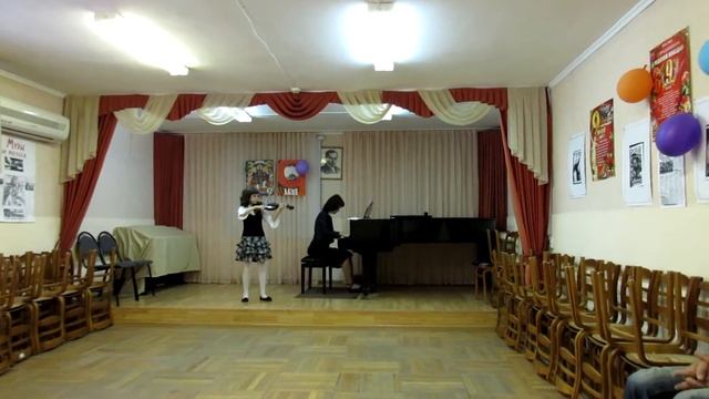 Делиция Ломбарди (9 лет). А.Комаровский концерт №2 ля мажор смотреть онлайн