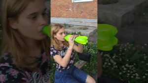 Попытка выпить 2 литра газировки залпом