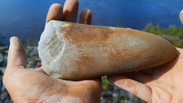 Шапкина: Пробный заплыв, окаменелости, рыбалка