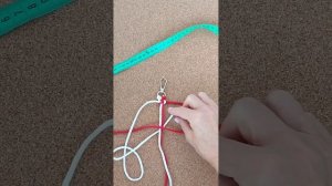 Брелок макраме двухцветный для начинающих, мастер класс макраме для детей #macrame