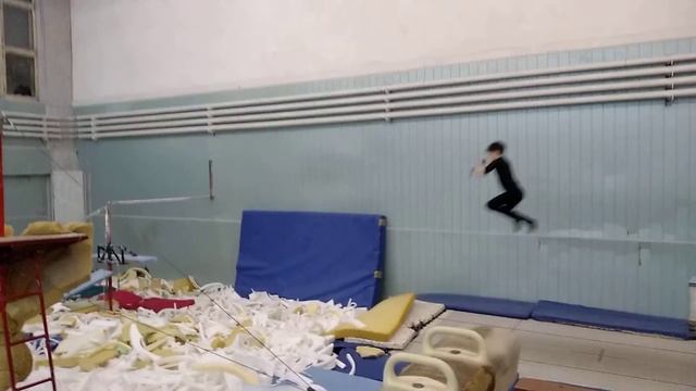 Два бланджа ( сальто прогнувшись )