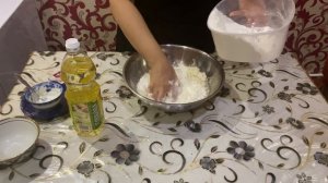 Очень вкусное дрожжевое тесто для пирогов,лепешок,пиццы,булочек,беляшей!