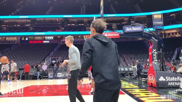 Trae Young & Ja Morant Take 3-Pointers & Warm-Up in Future NBA Star Point Guards Matchup смотреть онлайн