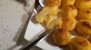 Два вкусных гарнира из картофеля.Круглый картофель с хрустящей корочкой.Картофельные розы.