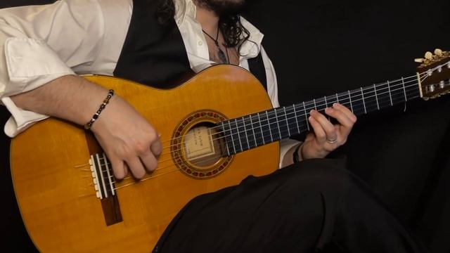 Luciano - ENTRE DOS AGUAS (Rumba) - Paco de Lucía (Cover) смотреть онлайн