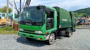 Мусоровоз Isuzu Forward, 2007 год 8,5м3