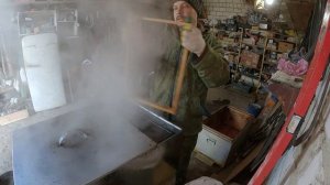 ПАСЕКА 2023 ПЕРЕТОПКА СТАРЫХ РАМОК В ПАРОВОЙ РАМОЧНОЙ ВОСКОТОПКЕ