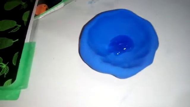 слайм без клея из двух ингредиентов