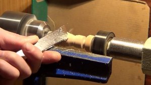 Как выточить ШАХМАТЫ в сверлильном патроне
