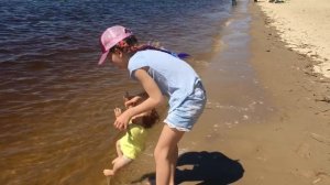 VLOG На пляже с реборном Лили/Гуляем по городу.On the beach with a reborn Lily