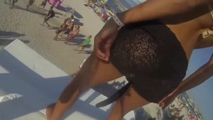 А у девченок ветерок