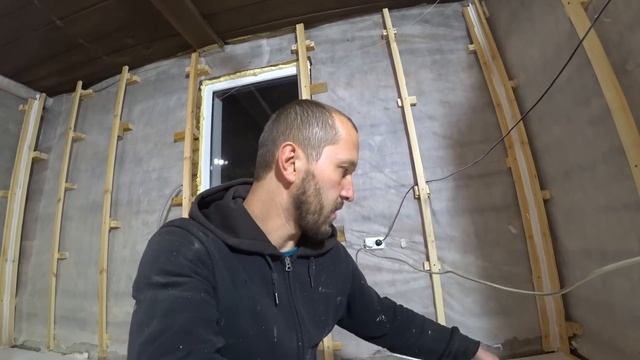 Медитативная работа и лакировка пола. Начинаю разгребать макаронную фабрику. смотреть онлайн