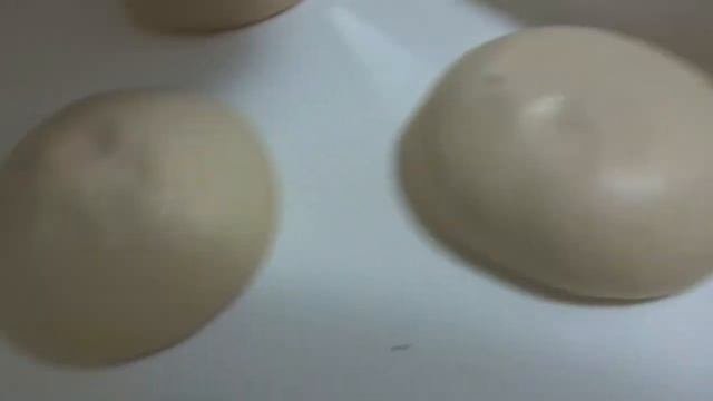 How To Make 70% Hydration Pizza At Home Like A PRO! Dough Recipe - Balling - Cooking In Home Oven!