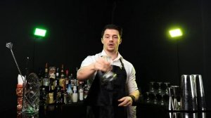 ТОП 10 трюков с барной посудой | Top 10 Easy Bar Tricks with glasses