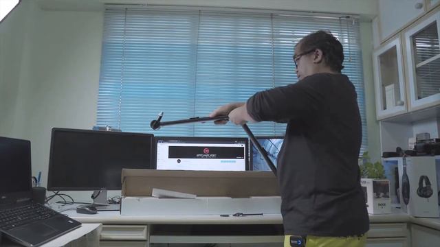 HOME STUDIO SETUP | Unboxing Thronmax Zoom MICROPHONE BOOM ARM смотреть онлайн