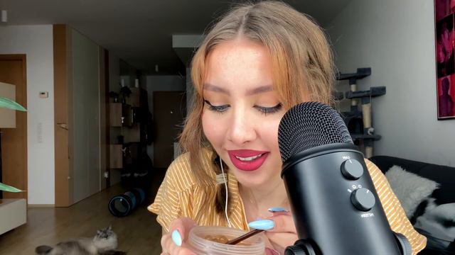 ASMR BURSTING BOBA EATING смотреть онлайн