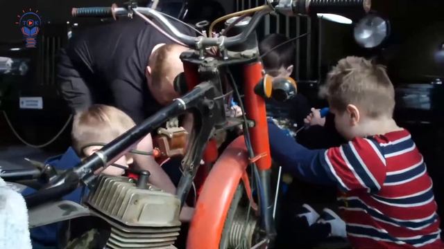 Клуб «Юный механик» Музея ретро-техники им. В.В. Михайлова смотреть онлайн