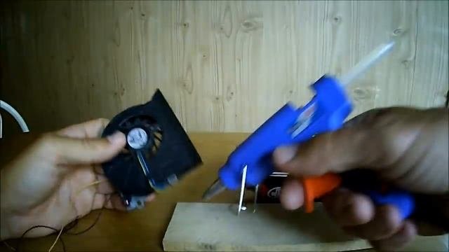 Настольная электростанция своими руками.