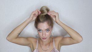 ИДЕАЛЬНЫЙ ПУЧОК НА КАЖДЫЙ ДЕНЬ ЗА 1 МИНУТУ С ПОМОЩЬЮ ОБЫЧНОГО КРАБИКА! | PERFECT HIGH UPDO WITH CLA