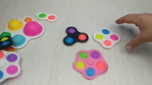 Самый лучший СИМПЛ ДИМПЛ спиннер! Как крутить ПОП ИТ!