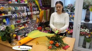 Как сделать букет из хризантем и роз
