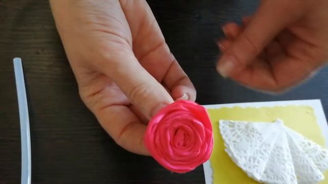 Открытка Зонтик с розами из атласных лент. Объемная аппликация смотреть онлайн