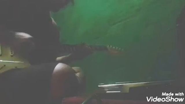 Ibanez Gio GRx40 mic смотреть онлайн