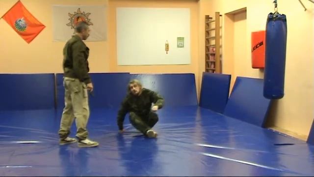 Защита от приставки ножа к туловищу смотреть онлайн