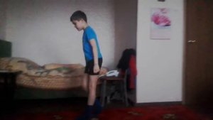 Лунная походка. Мальчику 10 лет.