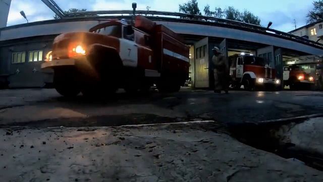 Пожарной охране России исполняется 372 года смотреть онлайн