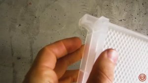 Пластиковая вощина - попробовал. Купил пластиковую рамку. Пластиковая вощина - сделал из баклашки