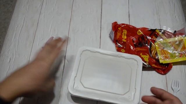 #254: ЛАПША РОЛЛТОН С ОГОНЬКОМ СО ВКУСОМ ГОВЯДИНЫ! смотреть онлайн