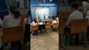 Выступают на день учителя.    Школа 558