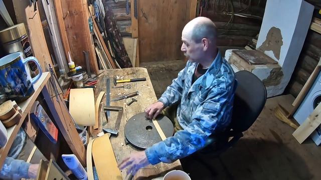 КАК СДЕЛАТЬ ТУЕСОК ИЗ БЕРЕСТЫ СВОИМИ РУКАМИ. ЖИЗНЬ В ДЕРЕВНЕ. РЕМЕСЛО смотреть онлайн